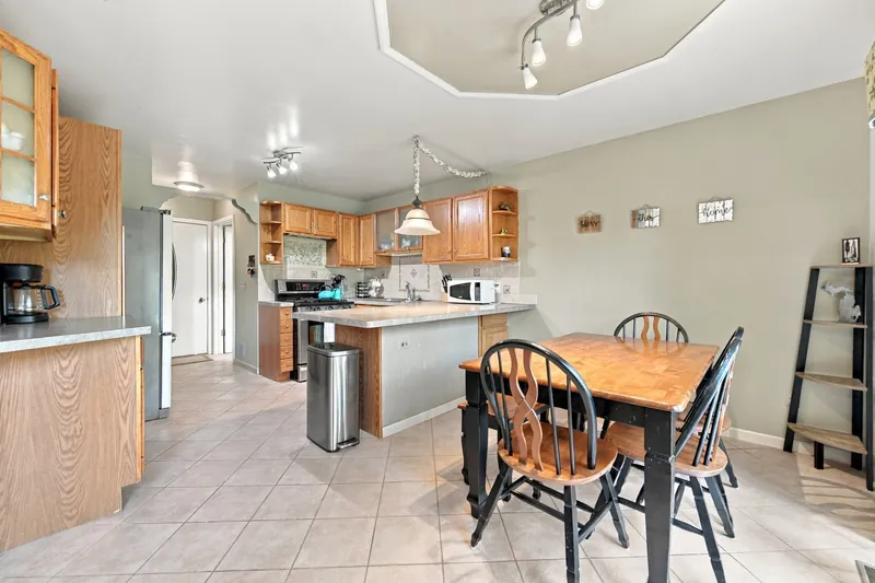 Kitchen and dining area