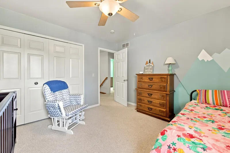 Second bedroom